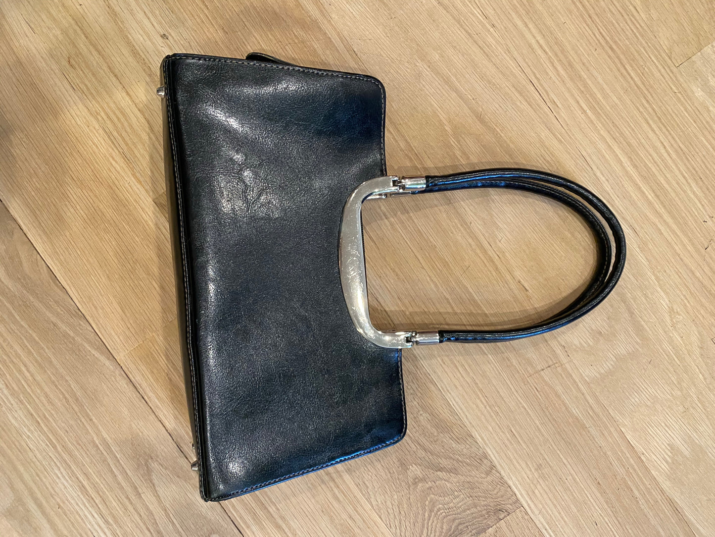 Super 90s leather purse