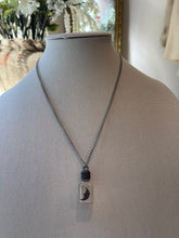 Load image into Gallery viewer, Antique Poison Necklace