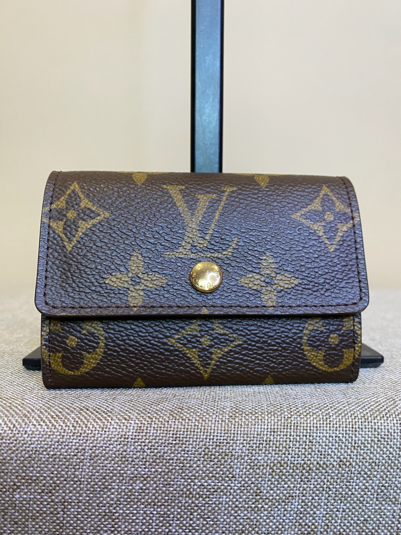 Louis Vuitton, Vintage Compact Wallet, 36