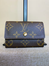 Load image into Gallery viewer, Louis Vuitton, Vintage Compact Wallet, 36