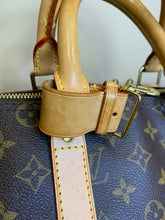 Load image into Gallery viewer, Louis Vuitton, Keepall Bandouliere 50 Vintage Duffle, 14