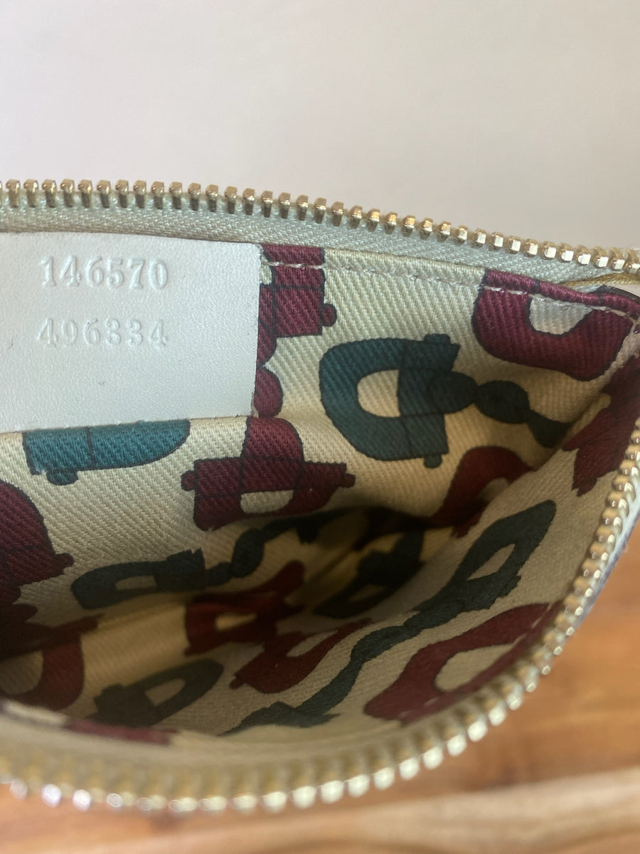 Gucci, Off White Monogram Guccissima wallet, 34