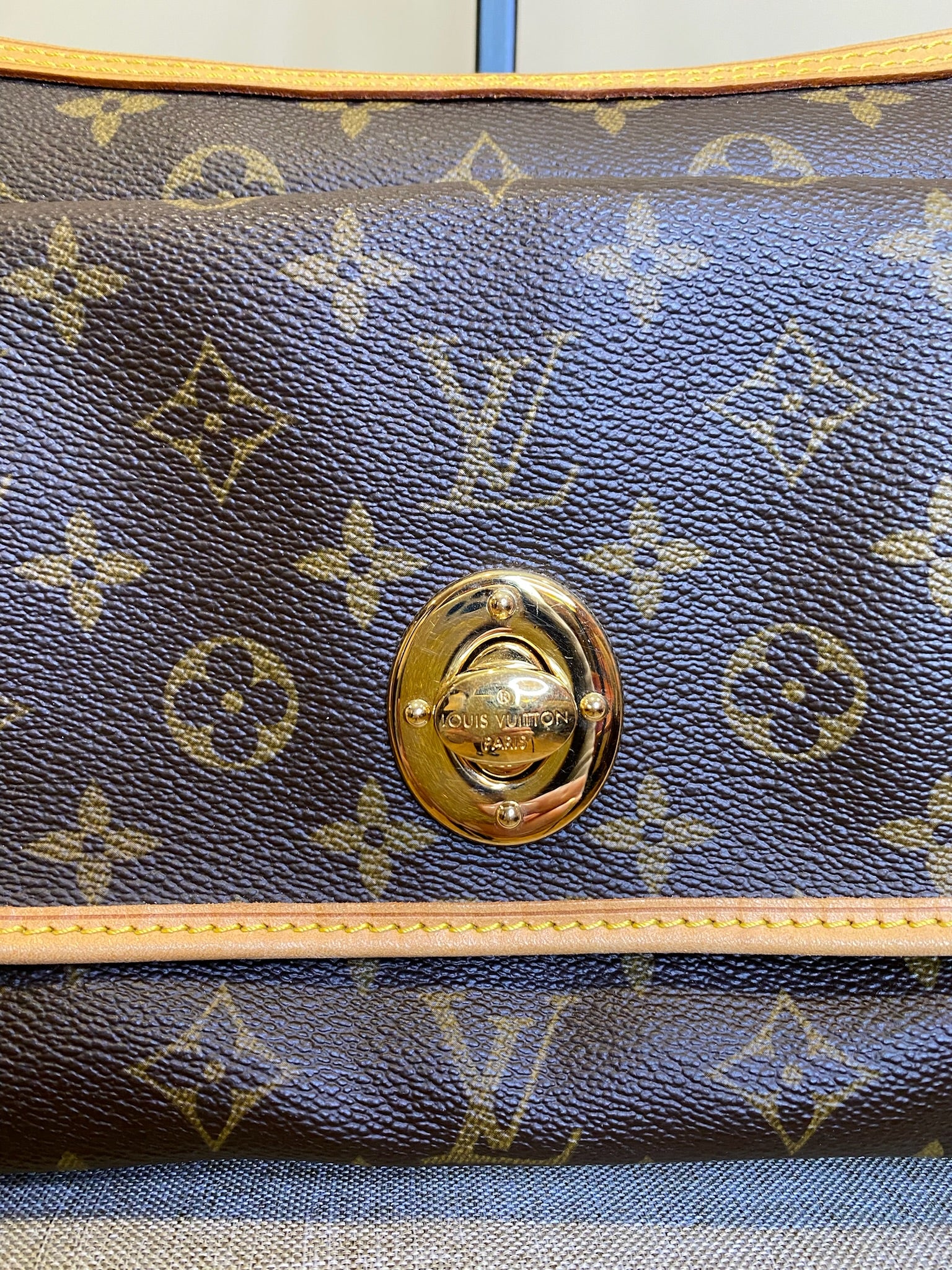 Louis Vuitton monogram Tikal Gm, Luxury, Bags & Wallets on Carousell