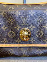 Load image into Gallery viewer, Louis Vuitton, Monogram Tikal GM, 15