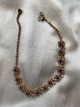 Load image into Gallery viewer, 1950’s flower choker