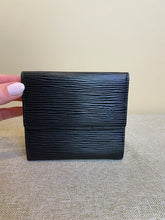 Load image into Gallery viewer, Louis Vuitton, Epi Leather Elise Wallet, 37