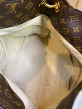 Load image into Gallery viewer, Louis Vuitton Artsy Monogram tote MM with braided handle, 13