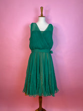 Load image into Gallery viewer, The Ivy Dress, 1950's, 36" Bust