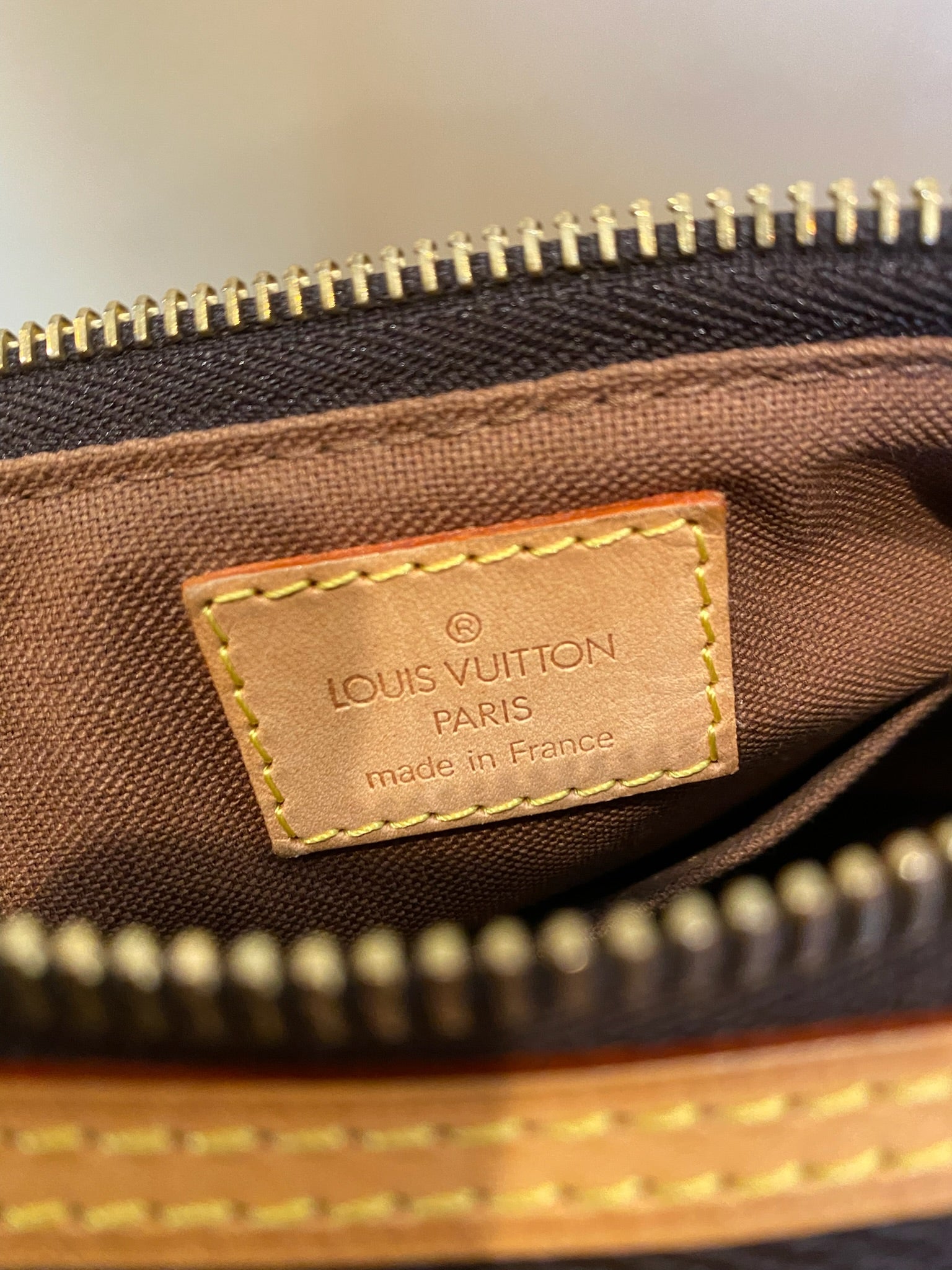 LOUIS VUITTON Tikal GM, - Vintage Mode und Accessoires 2020/12/07 -  Realized price: EUR 550 - Dorotheum