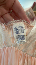 Load image into Gallery viewer, The Leah Nightie, 1960's, 36" Bust
