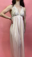 Load image into Gallery viewer, The Leah Nightie, 1960's, 36" Bust