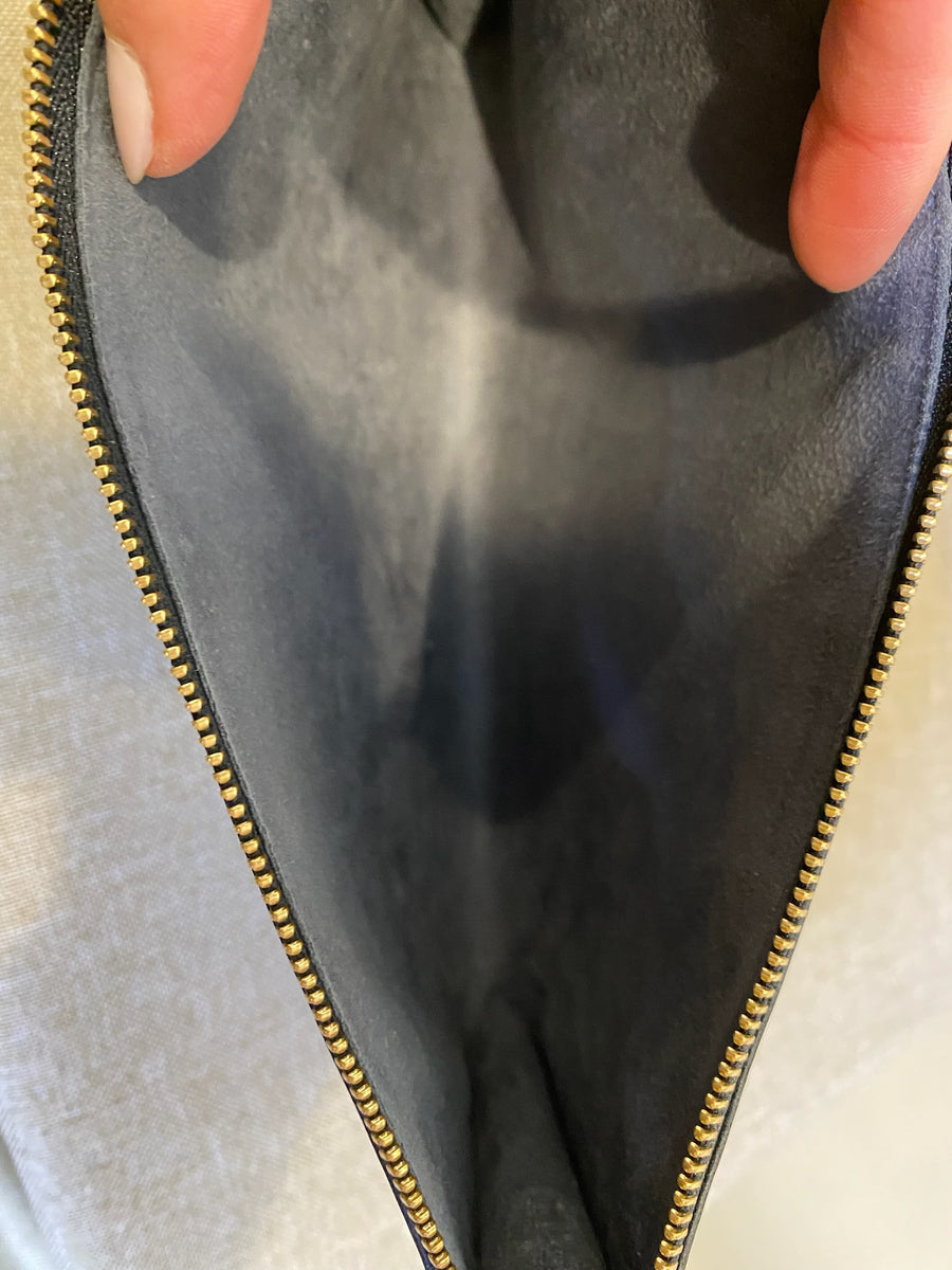 Louis Vuitton Black Epi Pochette , 29