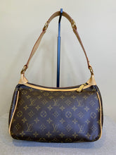 Load image into Gallery viewer, Louis Vuitton, Monogram Tikal GM, 15