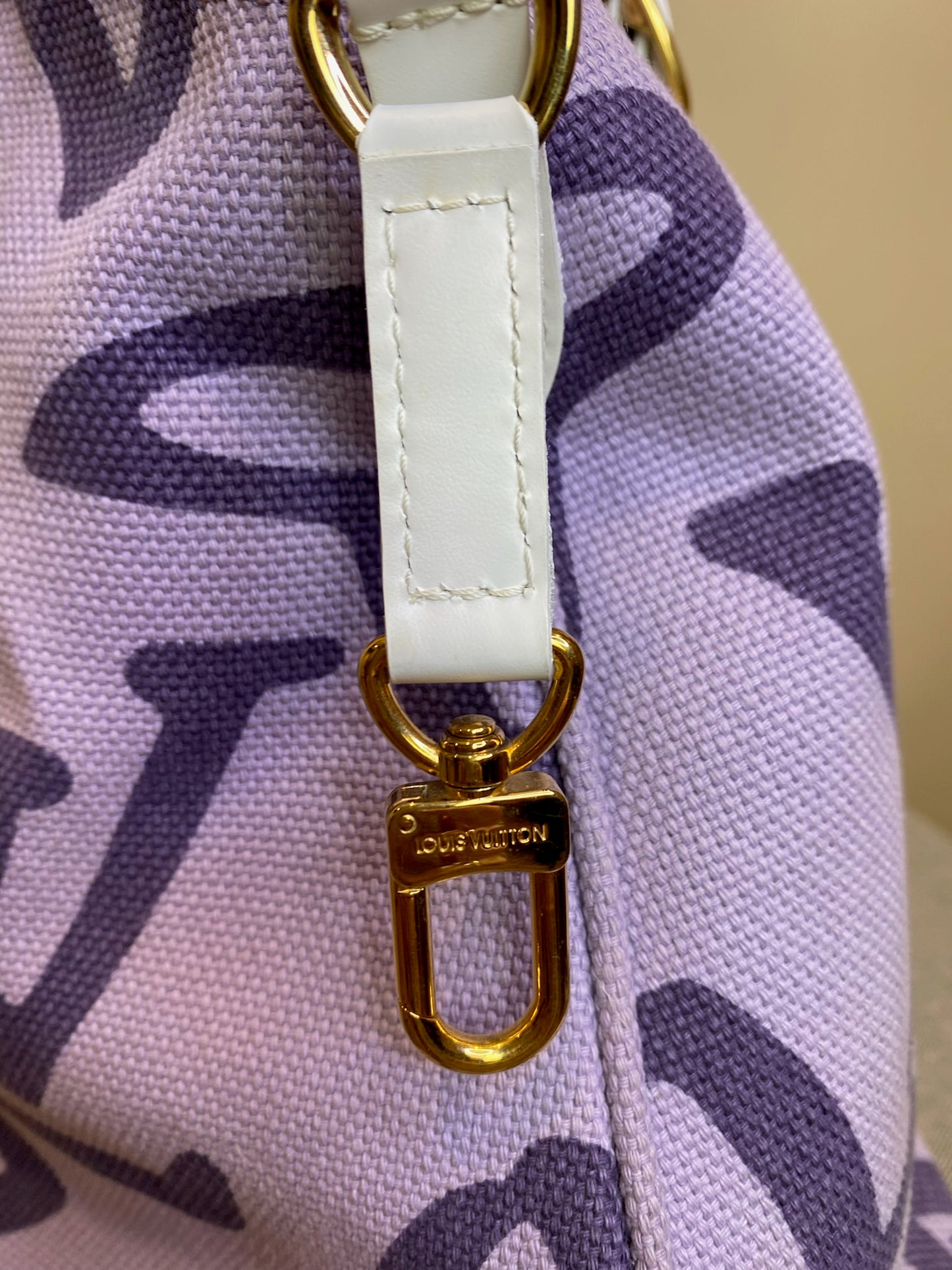 Louis Vuitton White and Purple Monogram Tahitienne Cabas PM, 9