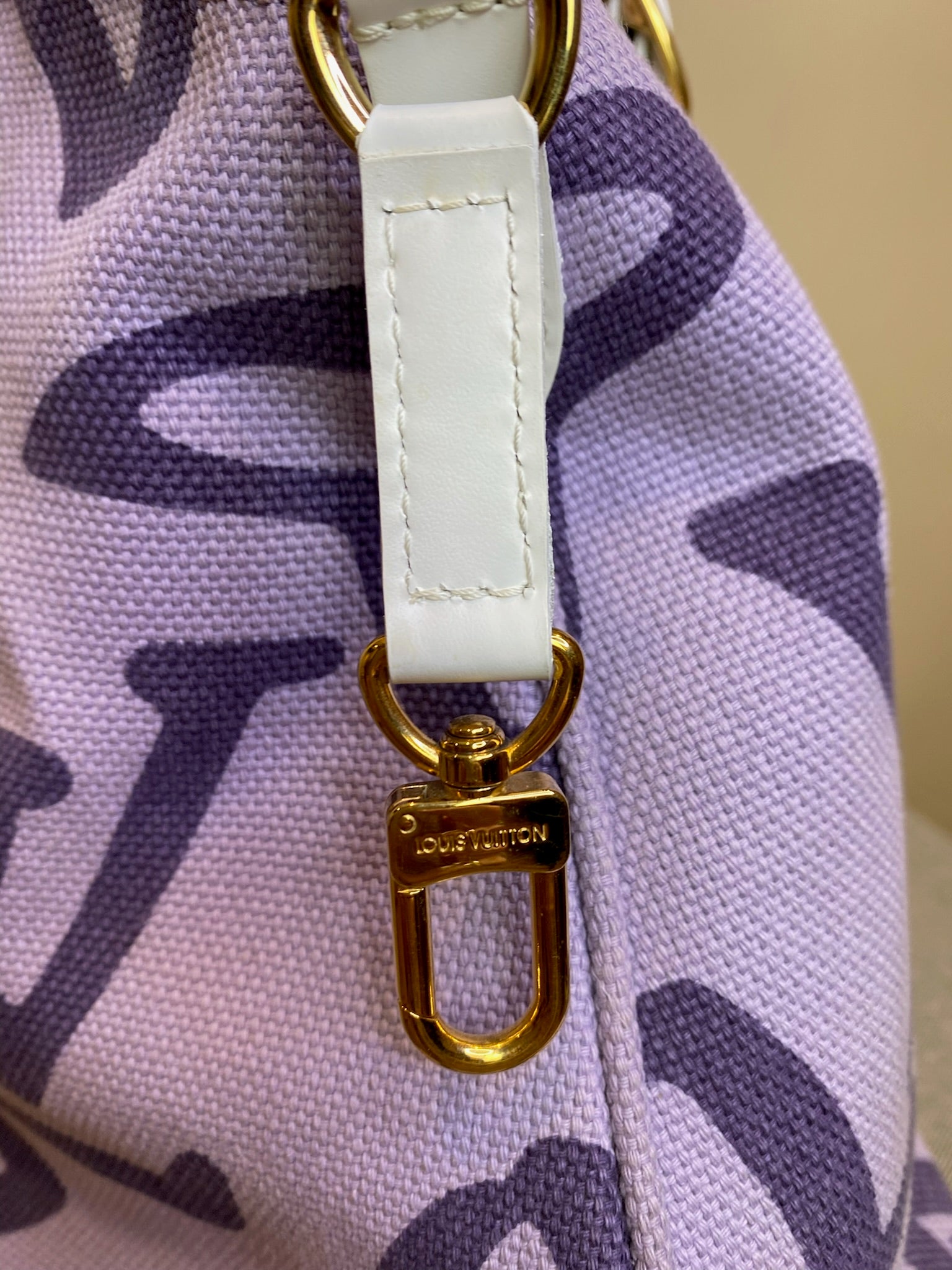 Louis Vuitton White and Purple Monogram Tahitienne Cabas PM, 9 –  DamnAgedVintage
