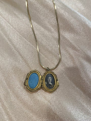 Antique Locket, 1940s