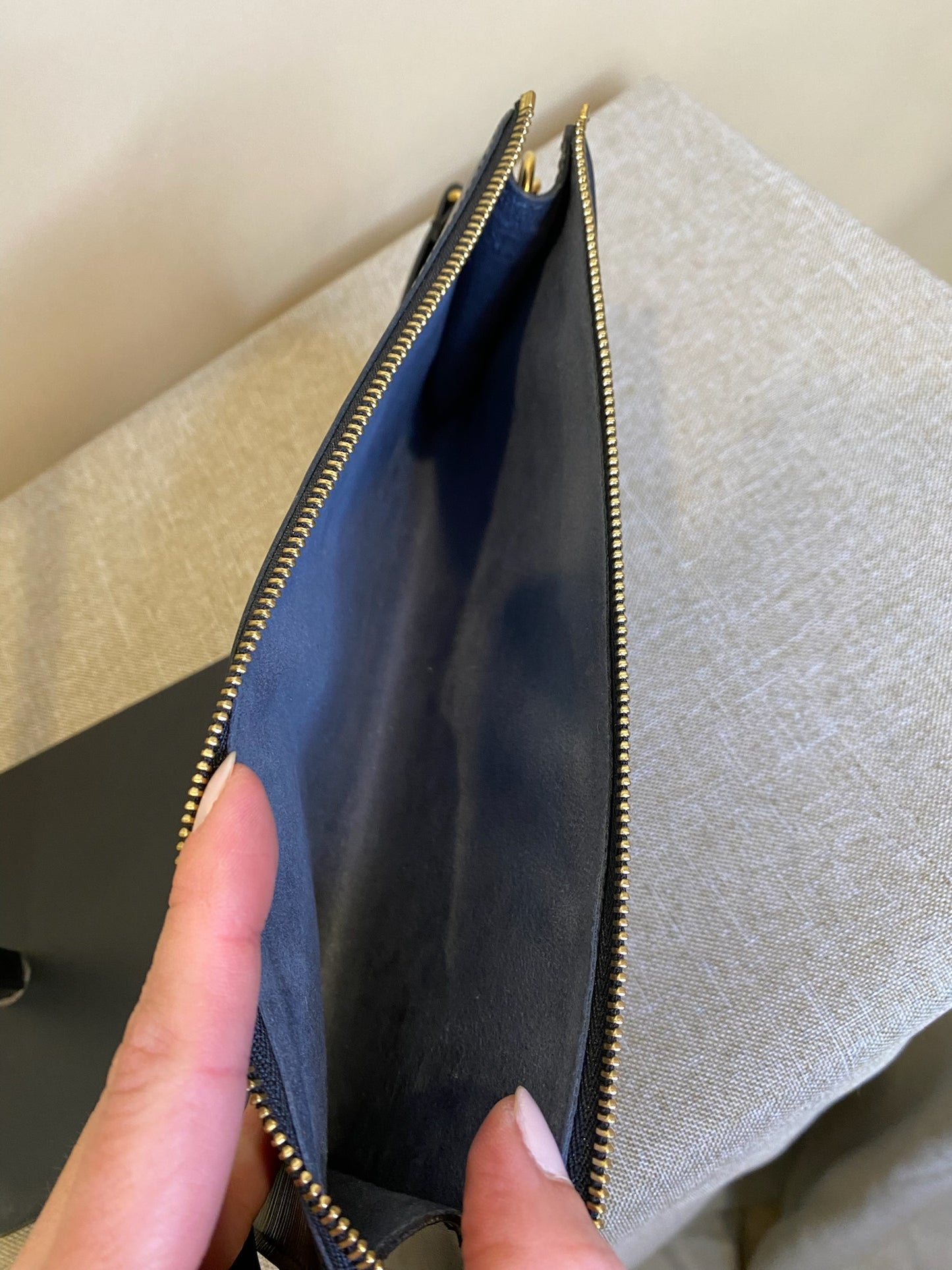 Louis Vuitton Black Epi Pochette , 29