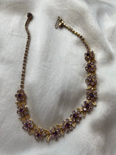 Load image into Gallery viewer, 1950’s flower choker