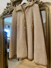 Load image into Gallery viewer, Retro Poncho, 1970's