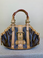 Load image into Gallery viewer, Louis Vuitton, Monogram Theda PM, 27