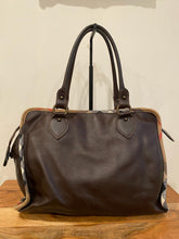 Load image into Gallery viewer, Burberry, Large Leather Tote, 40