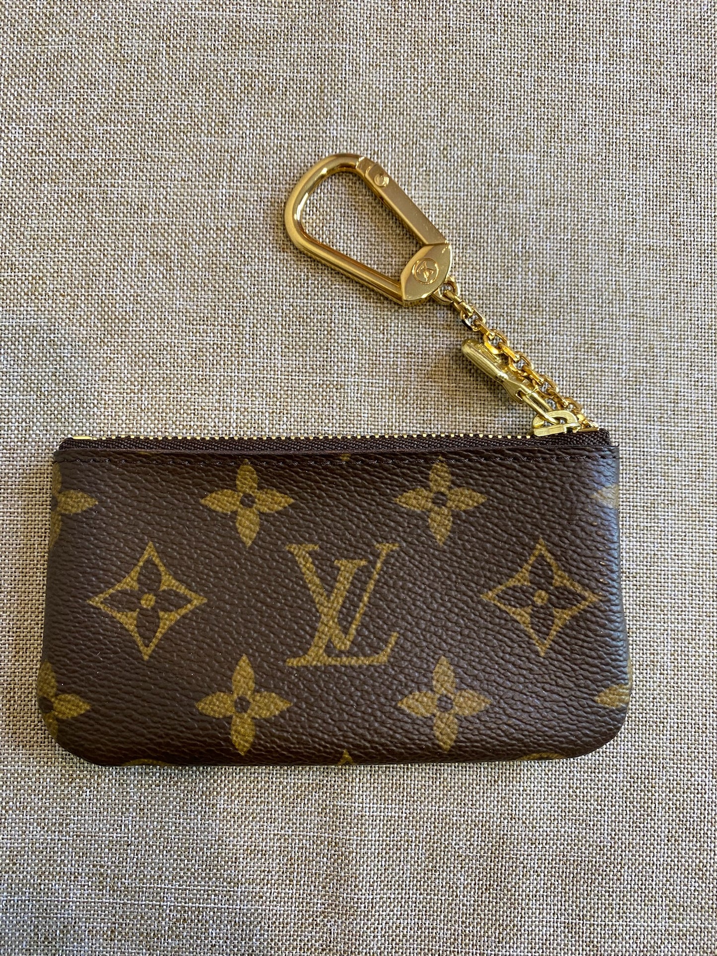 Louis Vuitton Monogram Key Pouch , 39