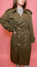 Load image into Gallery viewer, Burberry Trench, 40" Bust