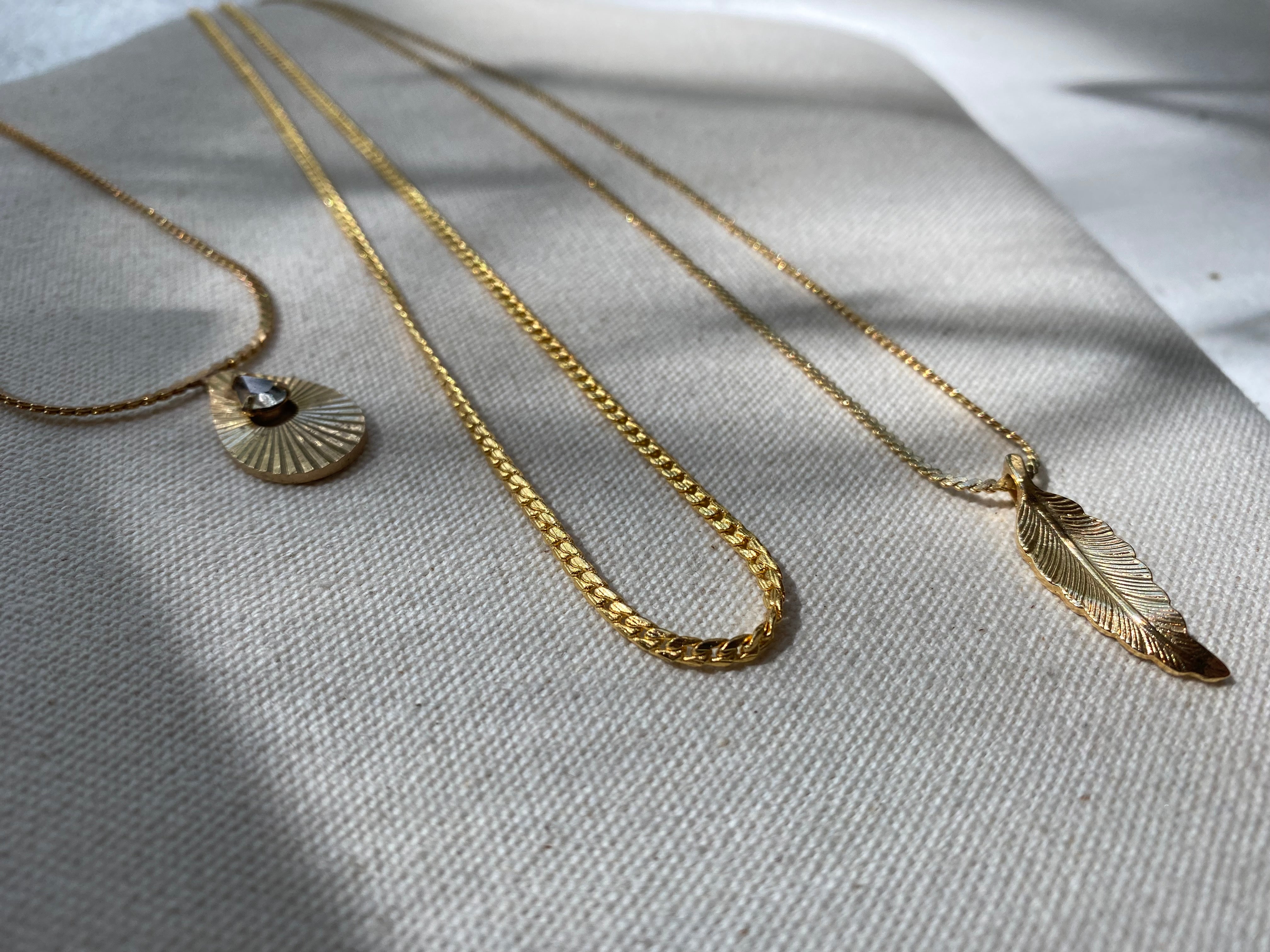 Thin Gold Chain Necklace