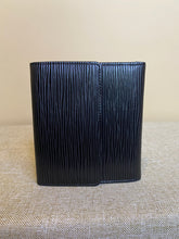 Load image into Gallery viewer, Louis Vuitton, Epi Leather Elise Wallet, 37