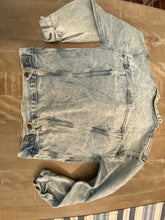 Load image into Gallery viewer, 90’s denim jacket