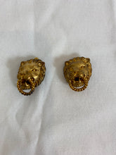 Load image into Gallery viewer, 1970’s door knocker head clip on earrings