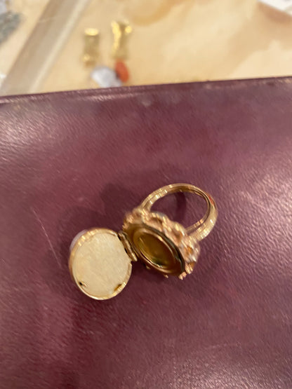 Floral Locket Ring, 1970’s