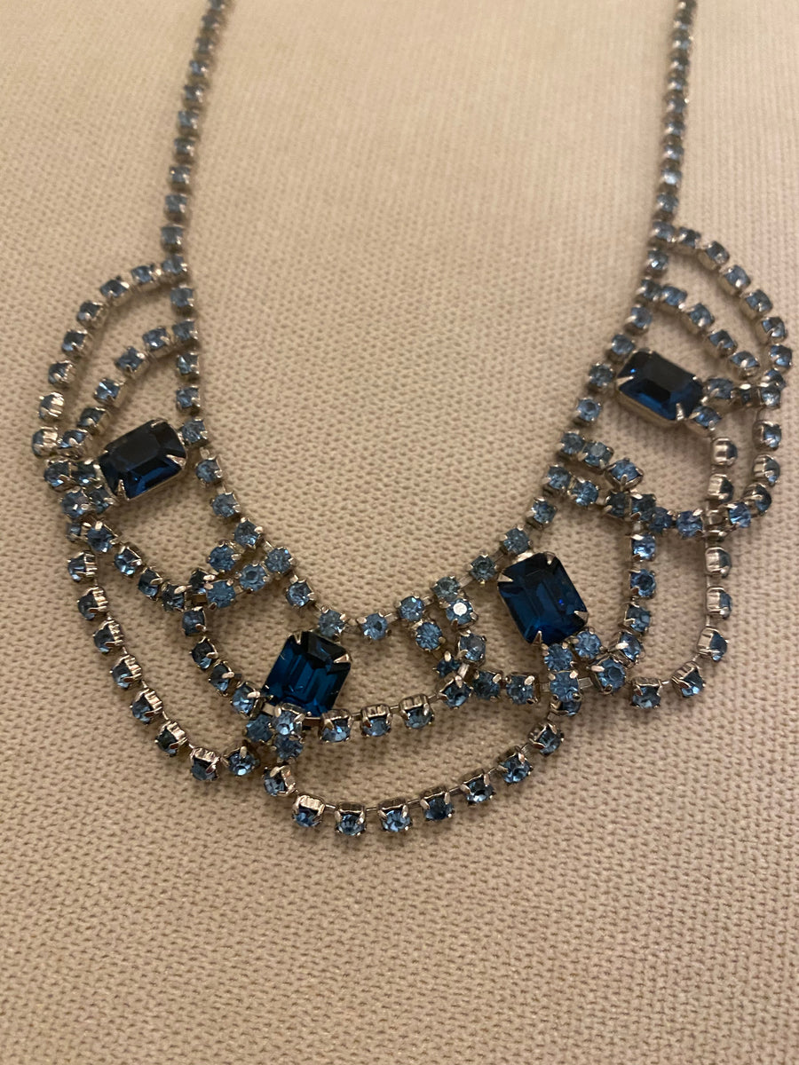 Bridgerton Vibe necklace, 1950’s