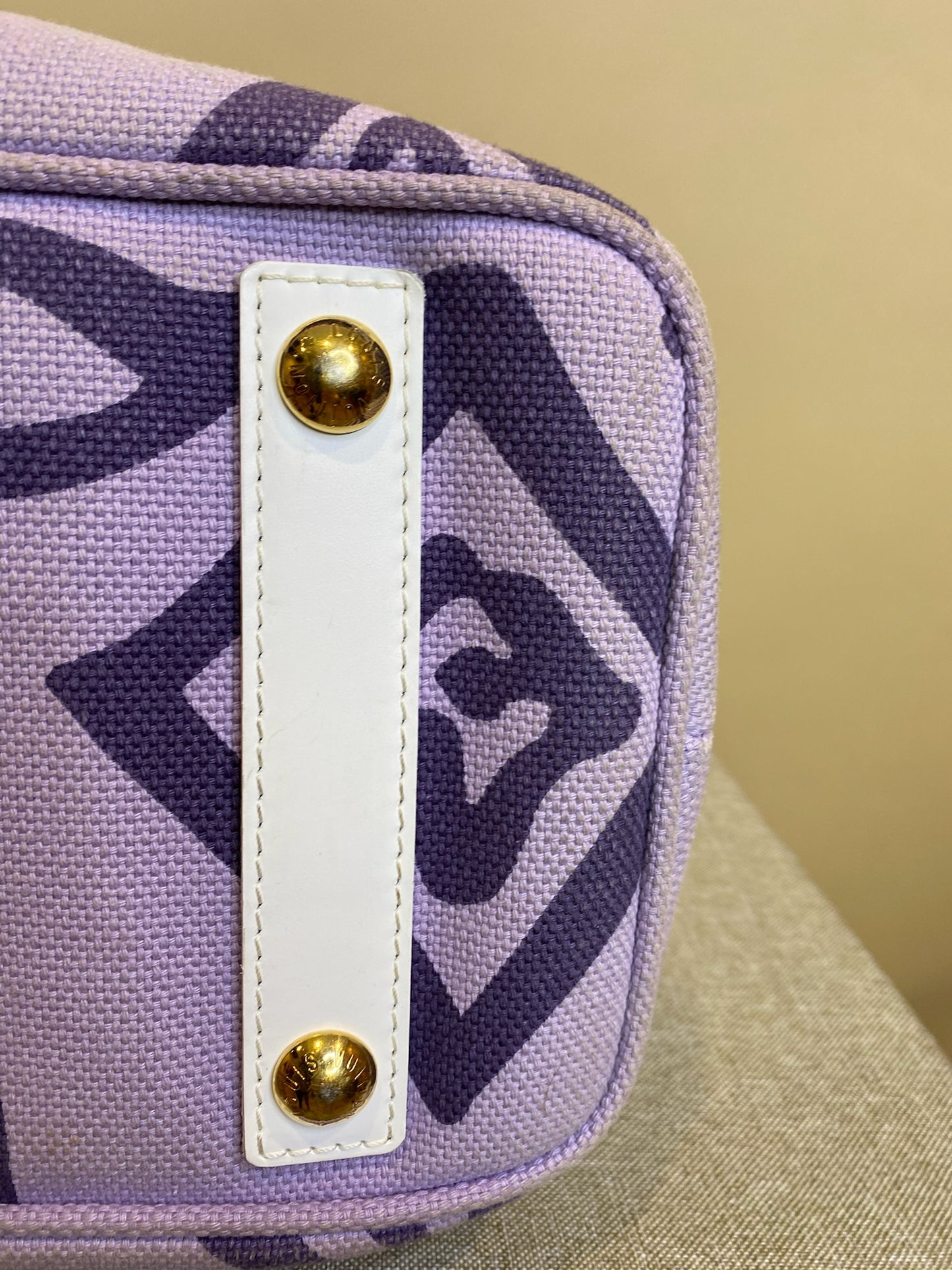 Louis Vuitton White and Purple Monogram Tahitienne Cabas PM, 9