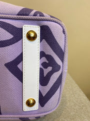 Louis Vuitton White and Purple Monogram Tahitienne Cabas PM, 9