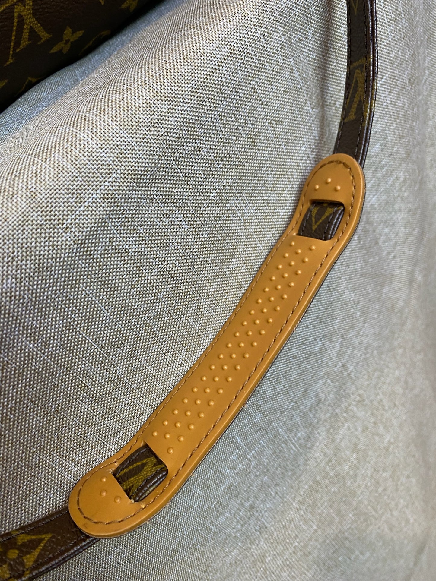 Louis Vuitton Speedy 40 Monogram, 4