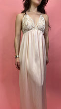 Load image into Gallery viewer, The Leah Nightie, 1960's, 36" Bust