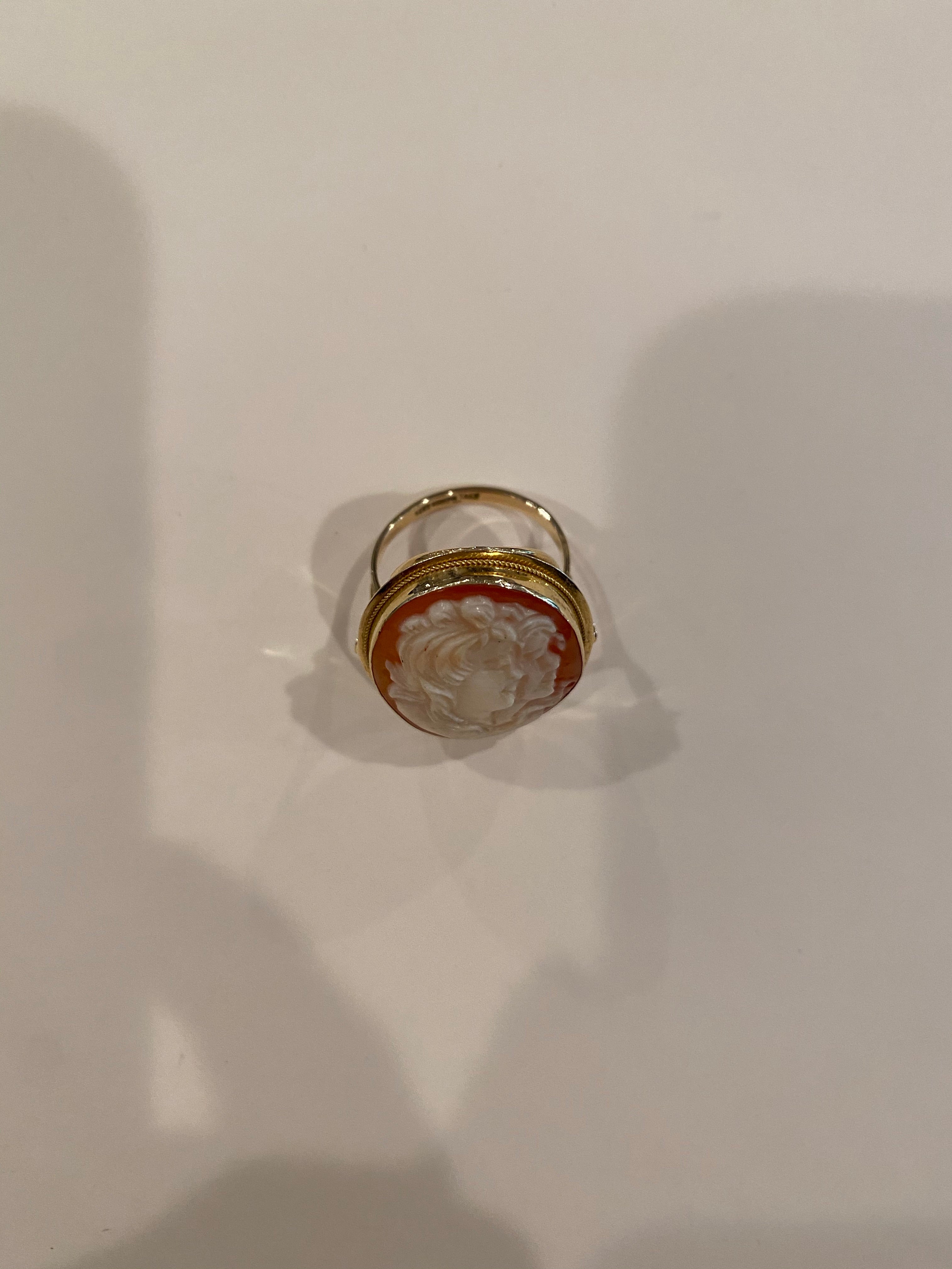 Double Cameo Ring, Antique