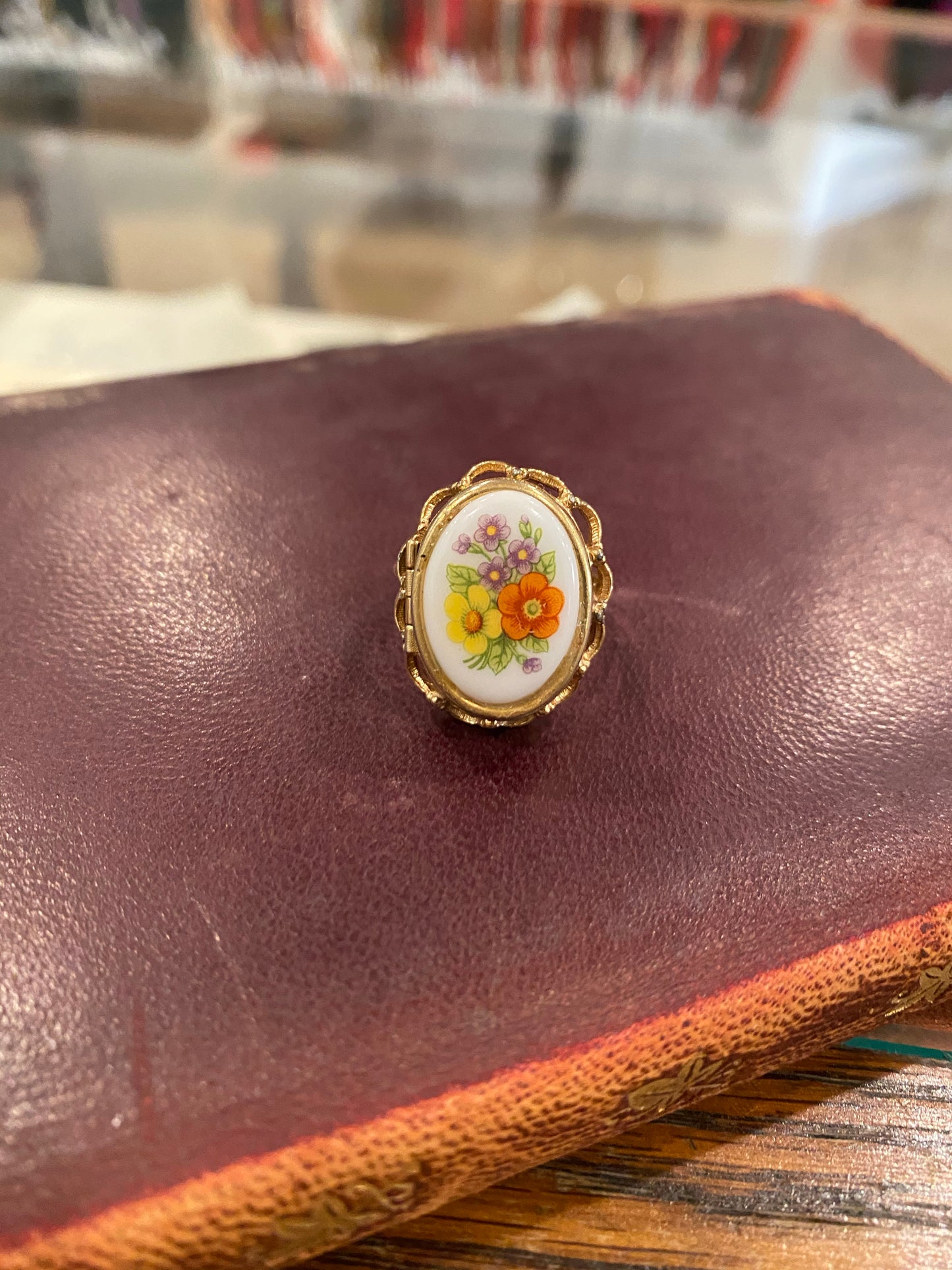 Floral Locket Ring, 1970’s