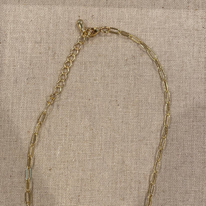 Paper clip chain