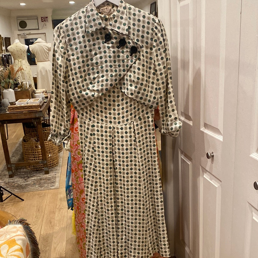 The Jazmyn Dress, 1940’s, 40” Bust, 28” Waist