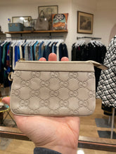 Load image into Gallery viewer, Gucci, Off White Monogram Guccissima wallet, 34