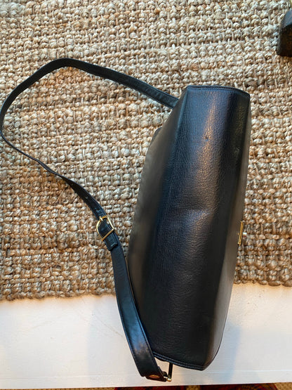 Susan Gail Black Leather Mod Style Accordion Handbag