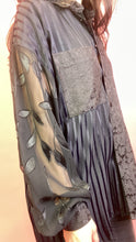 Load image into Gallery viewer, The Stef Top, 1980's, 46" Bust