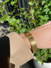 Load image into Gallery viewer, Gold Toned Cuff, 1950’s