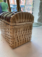 Tiny Wicker Chest Handbag