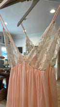 Load image into Gallery viewer, The Leah Nightie, 1960's, 36" Bust
